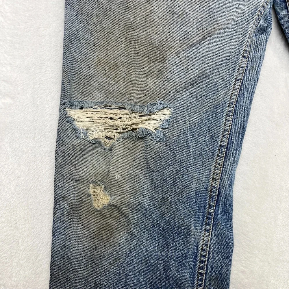 VTG Levi's 505 Regular Fit Straight Leg Jeans‎ Men's Denim Distressed - 34X30.5